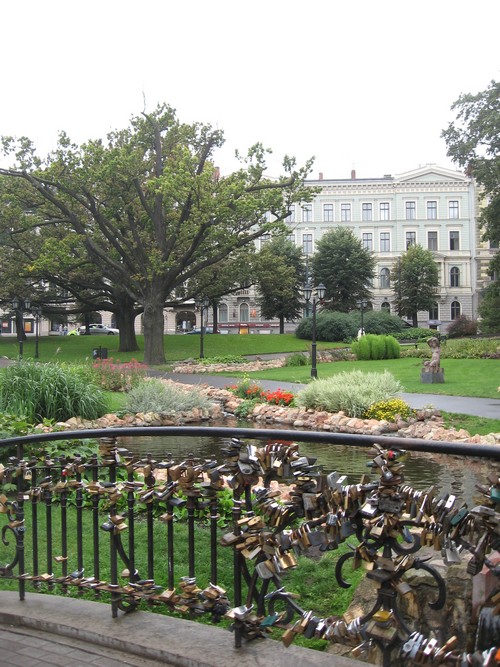 img-9613.jpg
